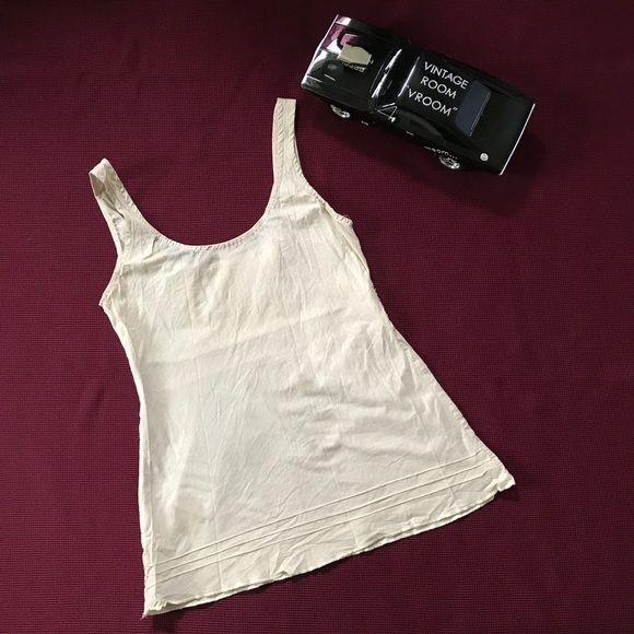 Lipsy Beige Tank Top with Unique Details - Picture 4 of 7